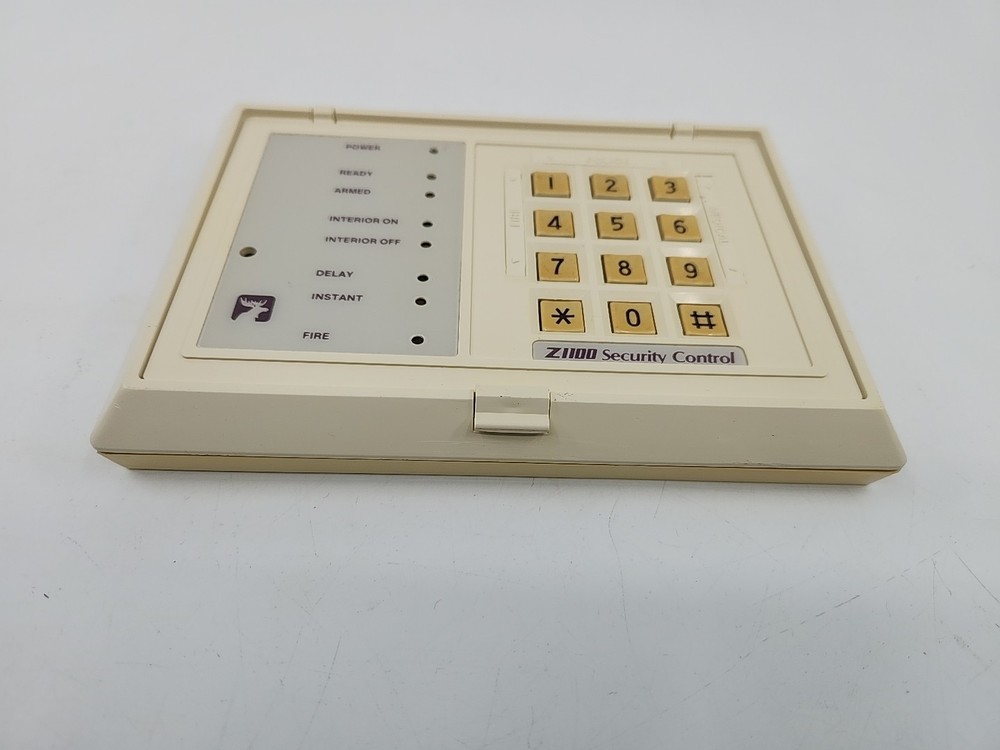 Vintage Moose Z1100R Security Control Station