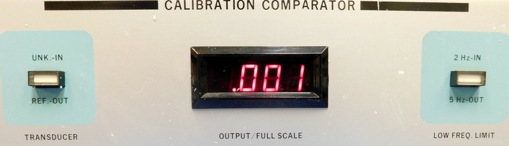 Unholtz Dickie V100 Calibration Comparator Untested