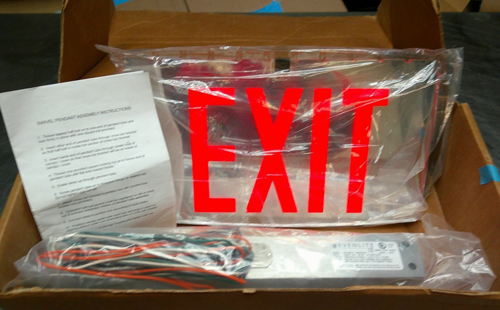 "NEW" EVENLITE SOVEMR1MBAPDUC EDGE LIT EMERGENCY EXIT SIGN