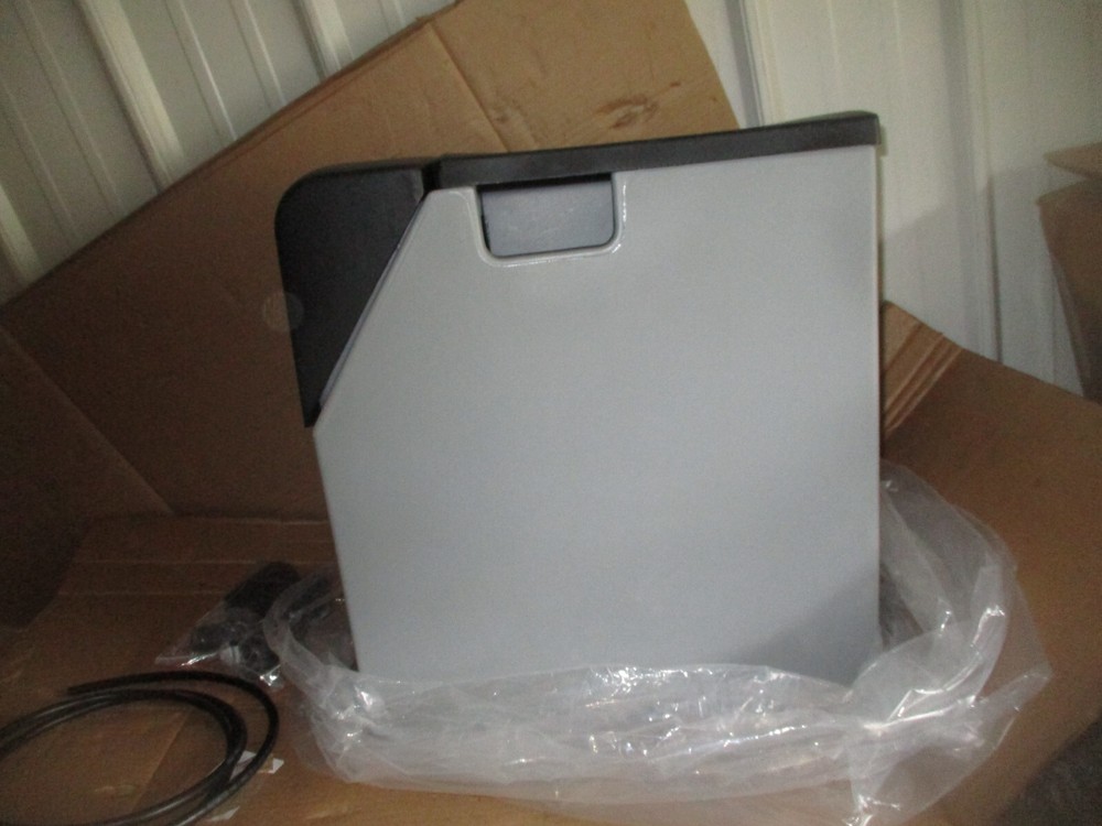 NEW KINETICO VIVO 2020C OD COMPACT WATER SOFTNER NON ELECTRIC