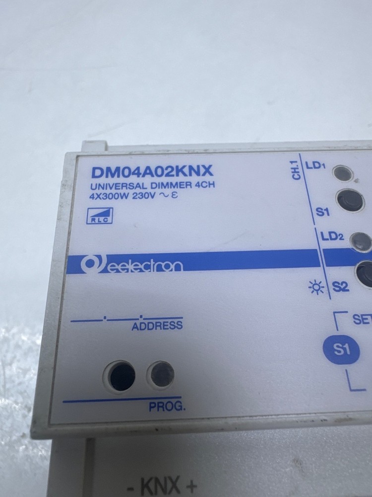 EELECTRON DM04A02KNX UNIVERSAL DIMMER 4CH MODULE