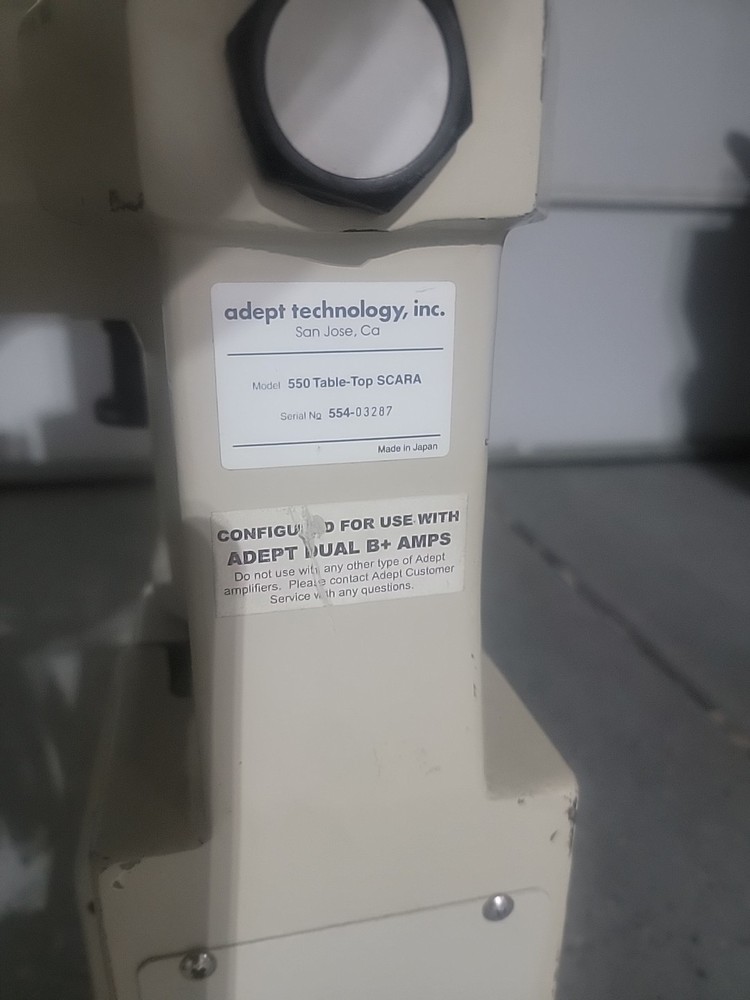 Adept Tabletop S550 SCARA Robotic Arm