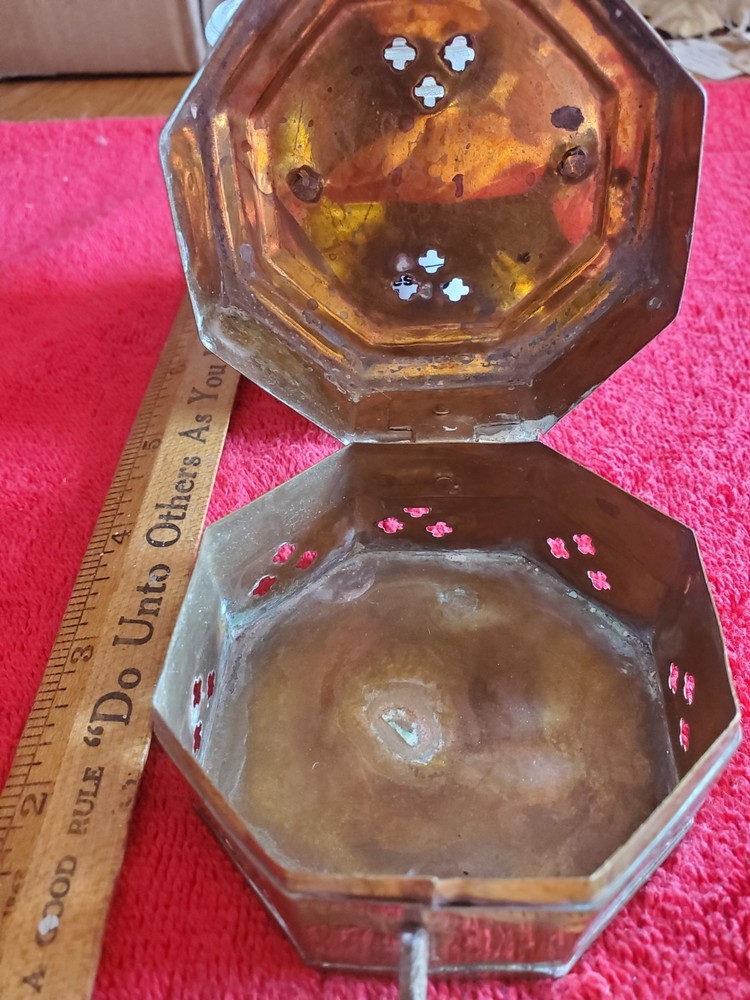 Vtg Cooper Trinket Box.