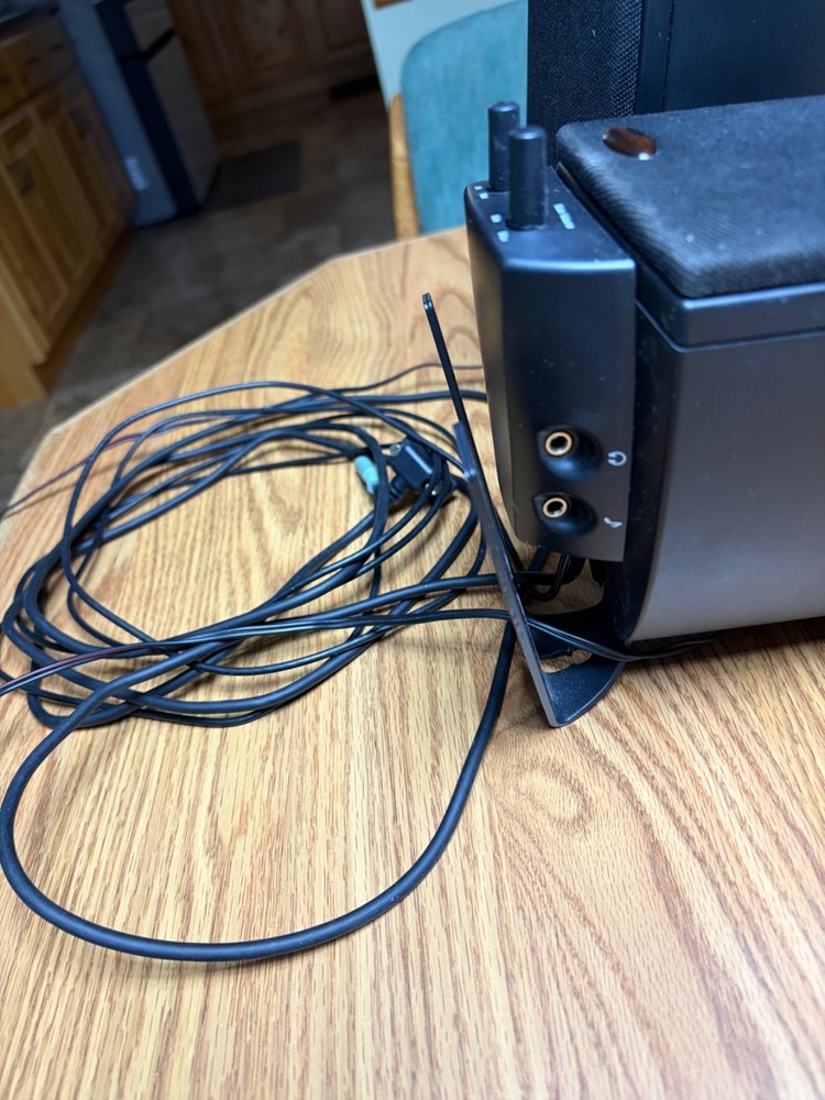 Klipsch ProMedia THX PC Desktop Computer Speakers No Subwoofer Tested ￼
