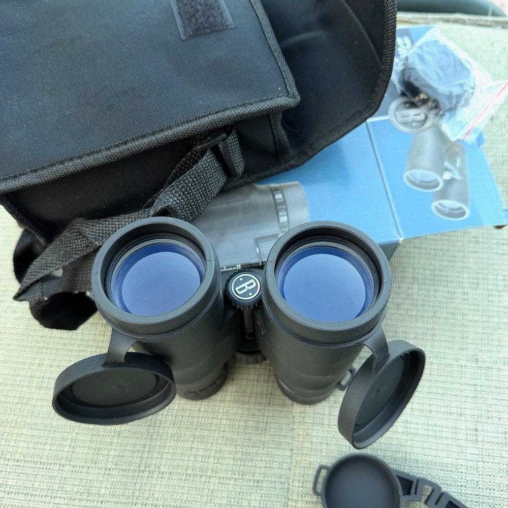 Bushnell Pacifica Guide 10x42mm Binocular