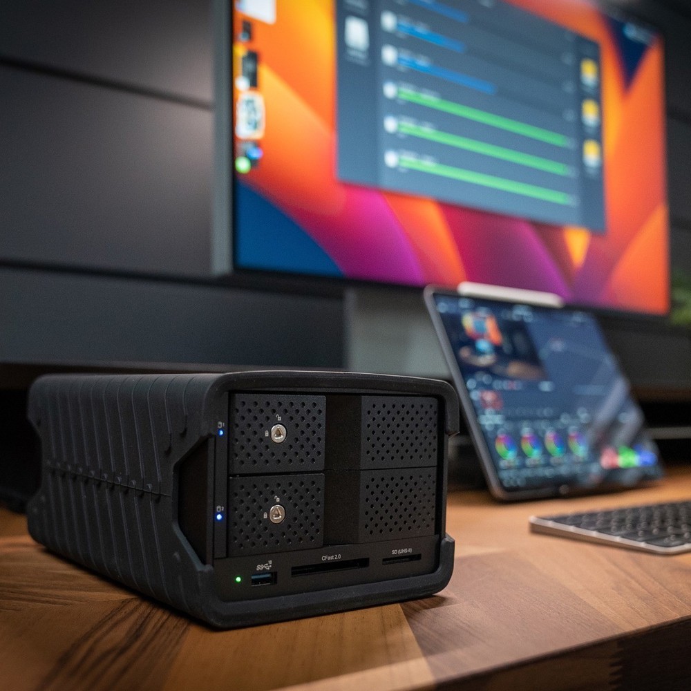 Glyph Technologies Blackbox PRO RAID 16TB (2x8TB) 2-Bay USB-C 3.2 Gen 2 Array