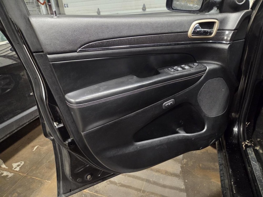 Camera/Projector Camera Front Fits 14-15 GRAND CHEROKEE 1543643