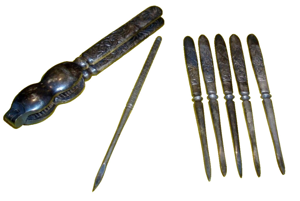 ANTIQUE VICTORIAN ROGER BROS SILVER PLATE NUTCRACKER PICK SET NUT CRACKERS