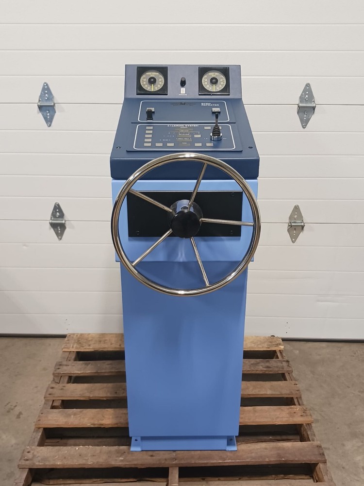 Kongsberg Gyro Repeater Marine Navigation Ship Steering Control Training System
