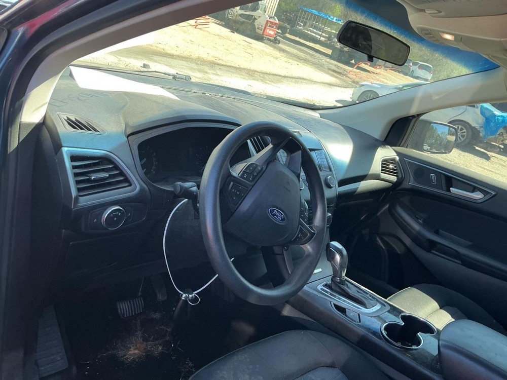 EDGE 2018 Glove Box 4995867