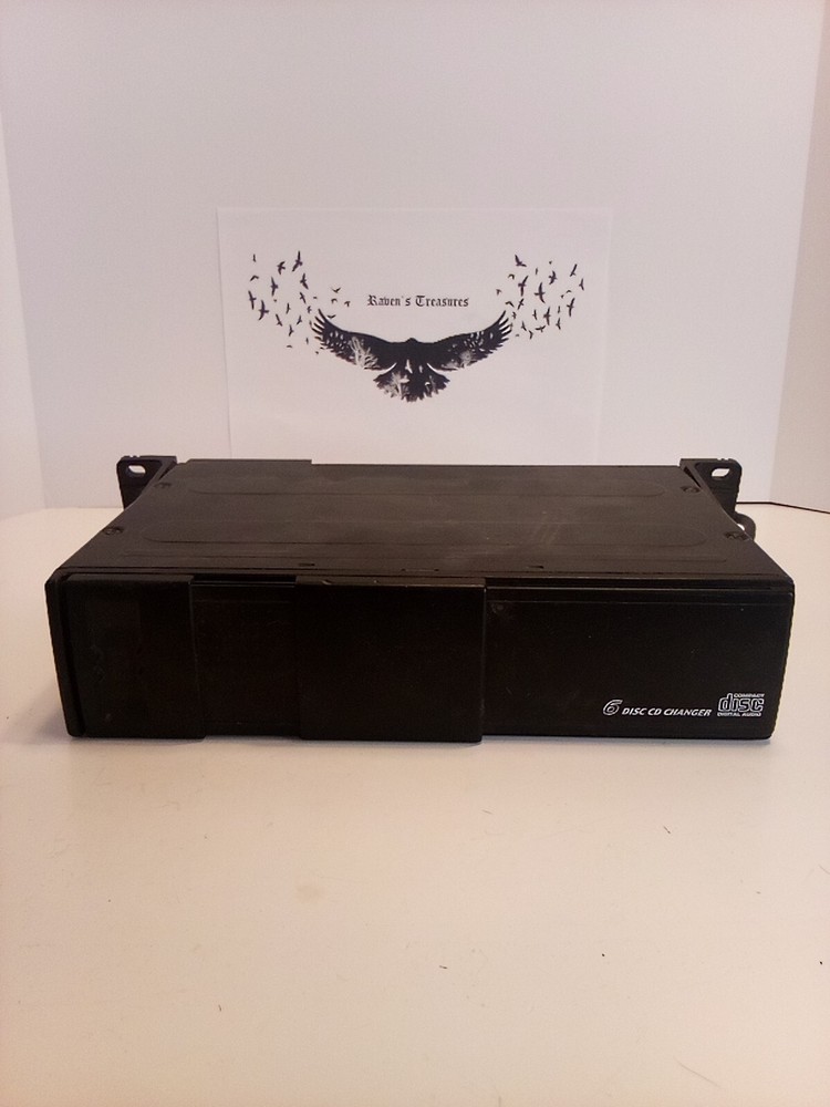 USA SPEC SCD-b2i Add-On 6-Disc CD Changer