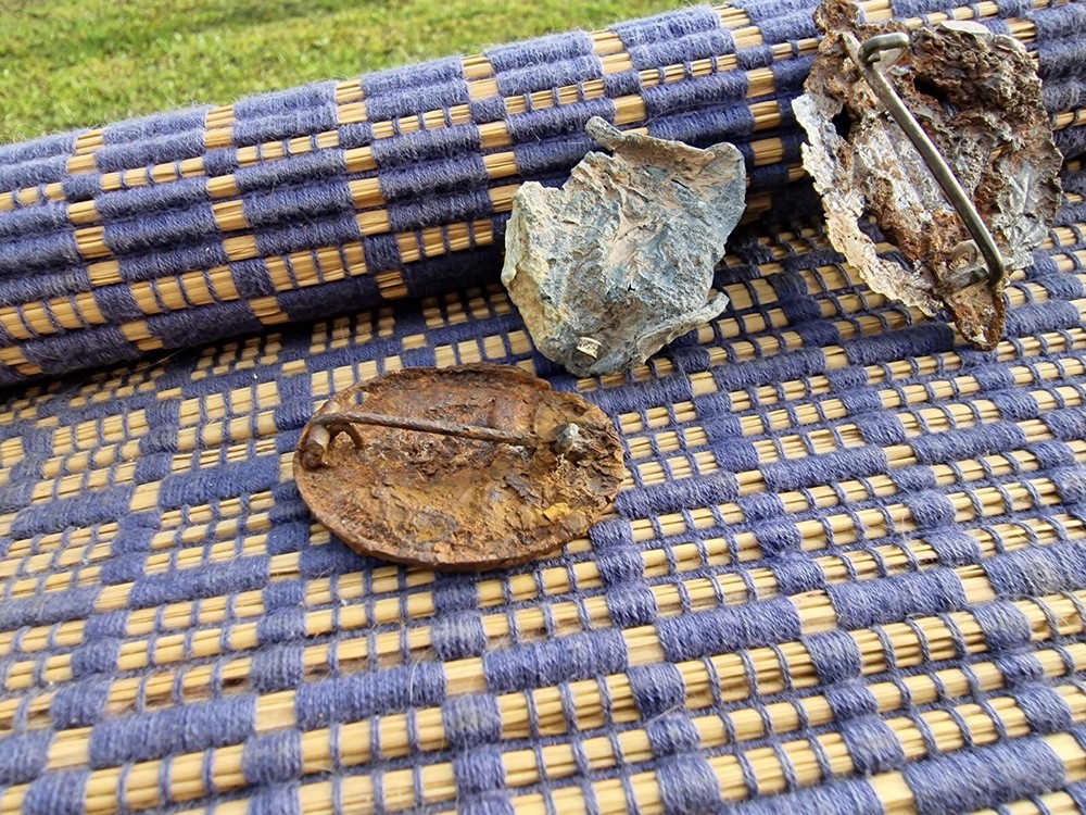 WW2 Original German Badges Front Item Relic.