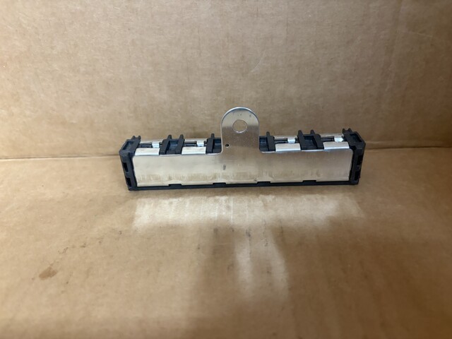 Genuine Mopar Z Case Fuse Array 68365044AA