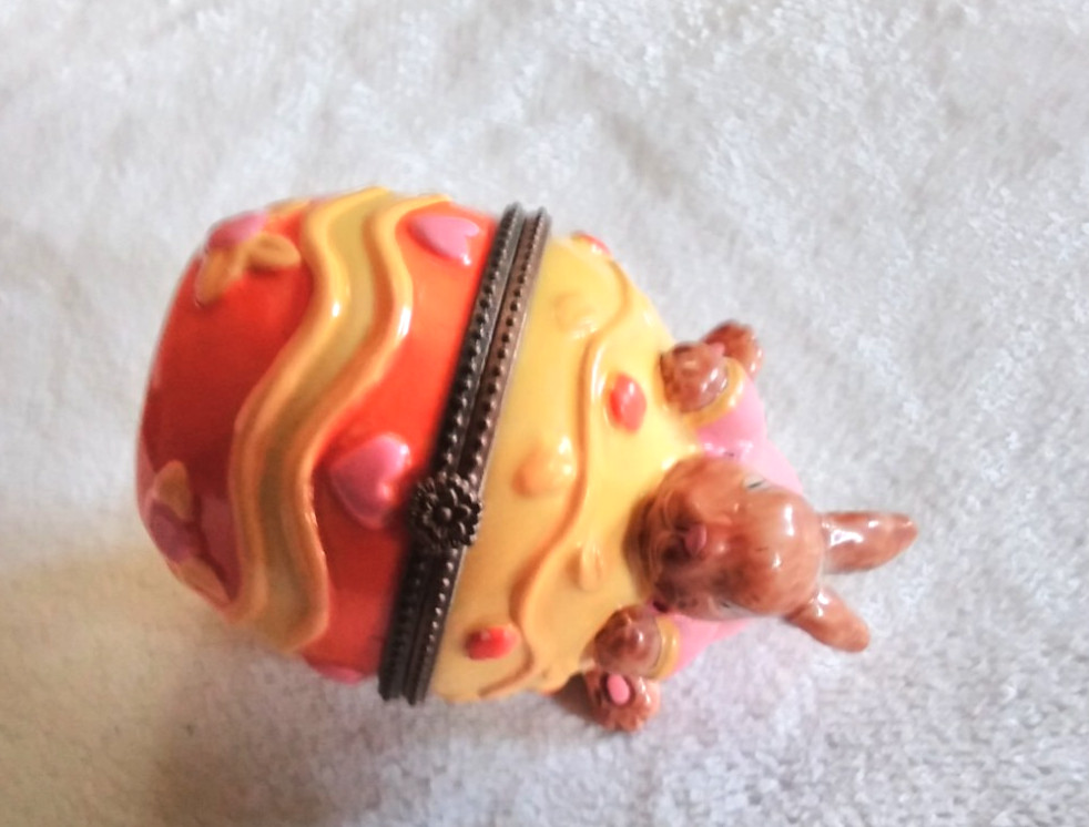 Beautiful Easter Egg Tin Canister 8x5cm