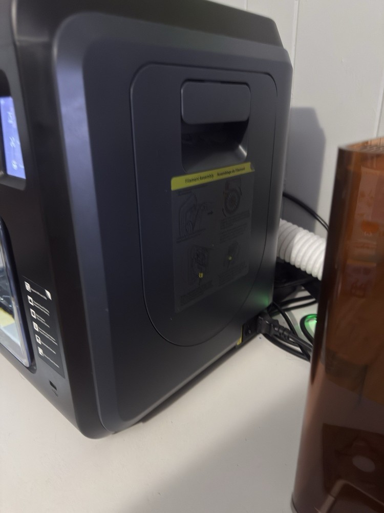 Monoprice MP Voxel 3D Printer - Gray/Black (133820)