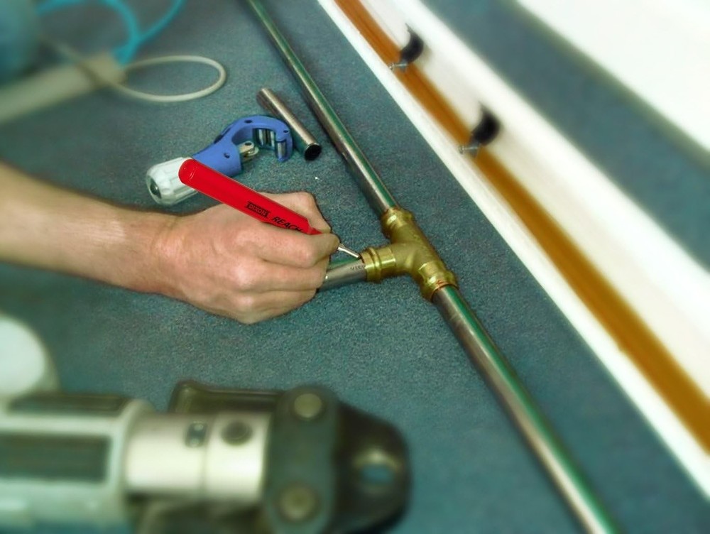 Industrial - Deep Hole Permanent Marker, Red, 1-Count 14202