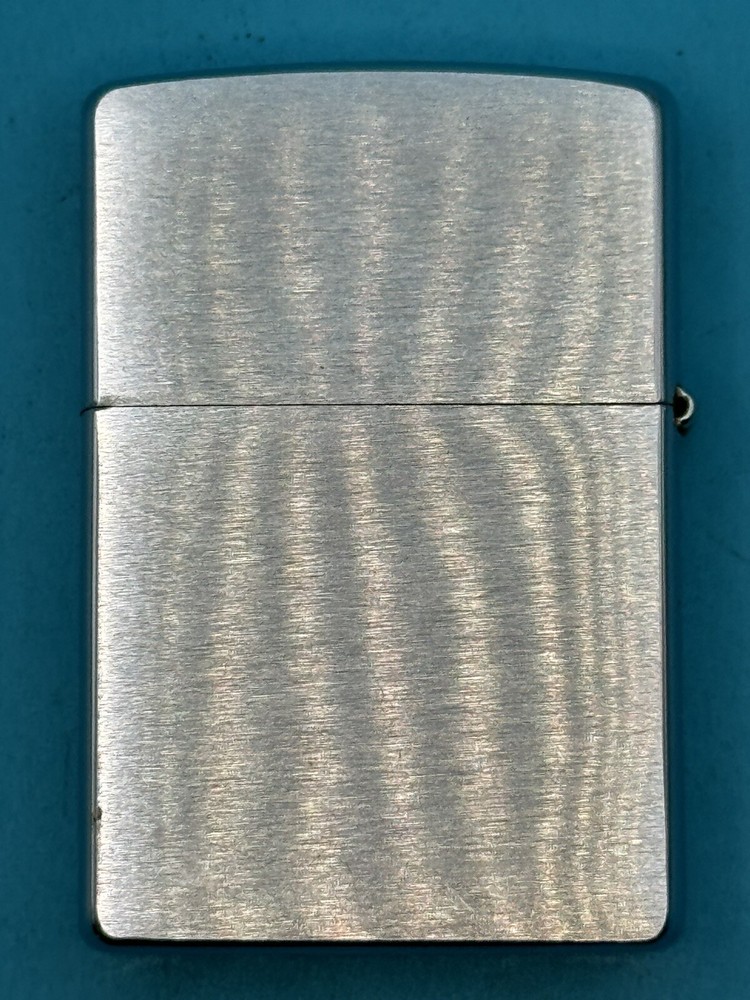 Vintage 2007 Patriotic Eagle Chrome Zippo Lighter