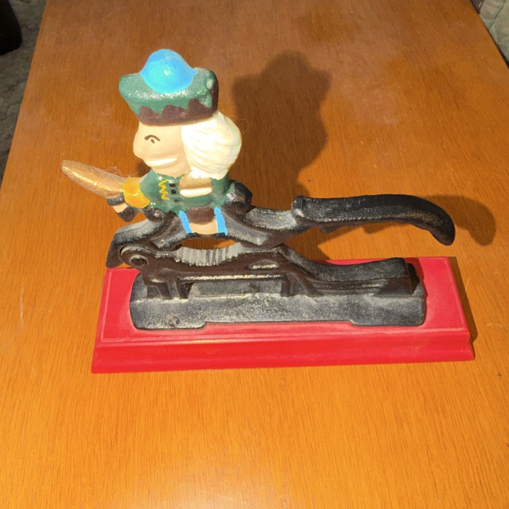 Cast Iron Nutcracker Figurine Decorative Christmas Multicolor Red Base