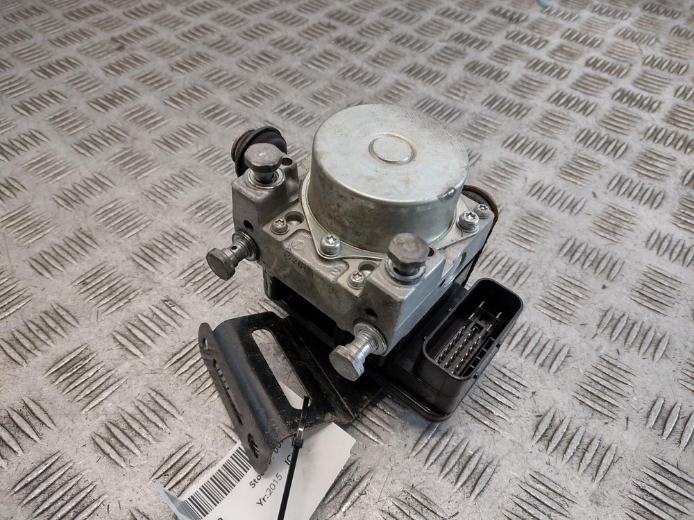 2015 TRIUMPH TIGER EXPLORER 1215 ABS Pump