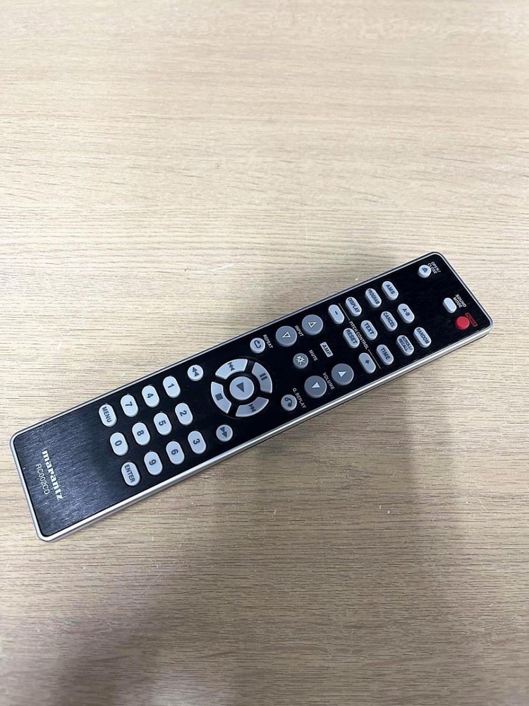 Marantz audio remote control RC002CD