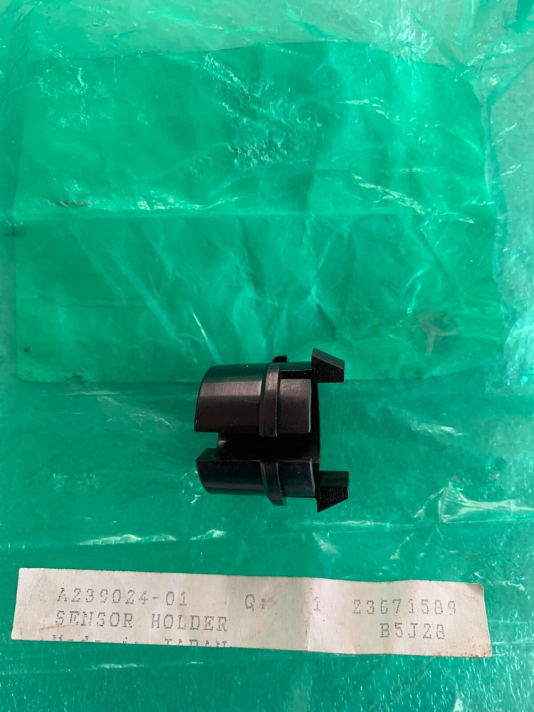 1X NORITSU SENSOR HOLDER  A239024-01