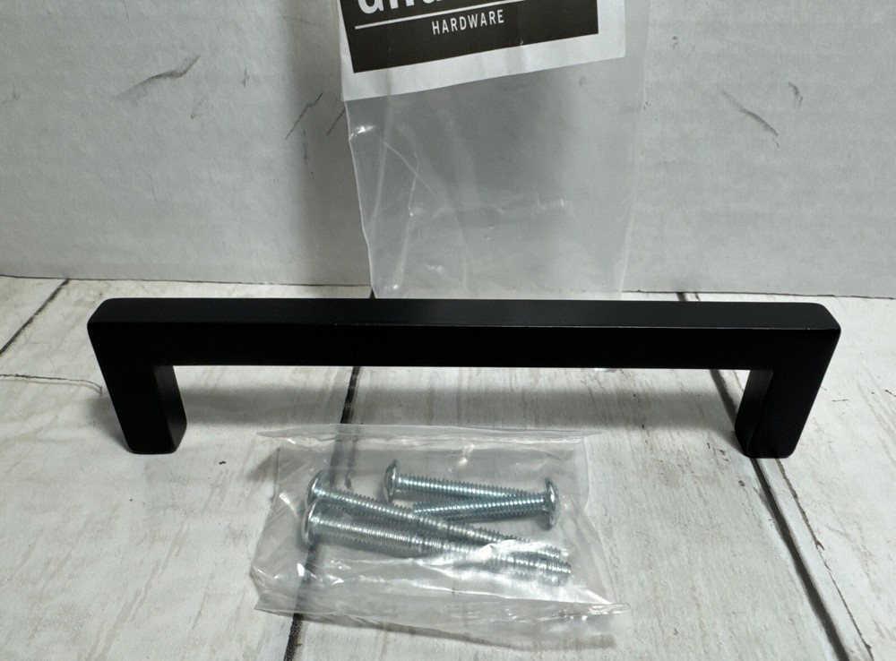 10-GlideRite 5" CC Solid Square Slim Kitchen Bar Pull Matte Black 21683-128-MB-1