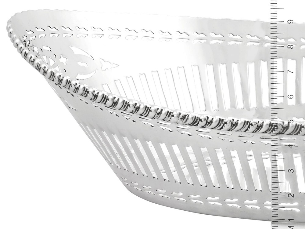 Sterling Silver Bread Dish - Antique George V (1911)