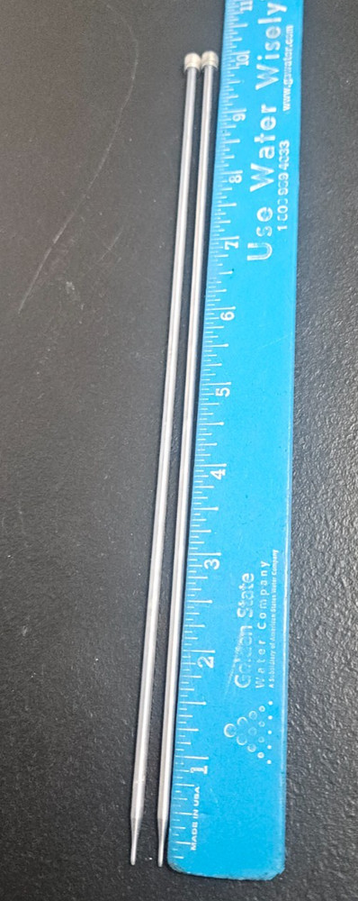 KNITTING NEEDLE SET. WINC #3