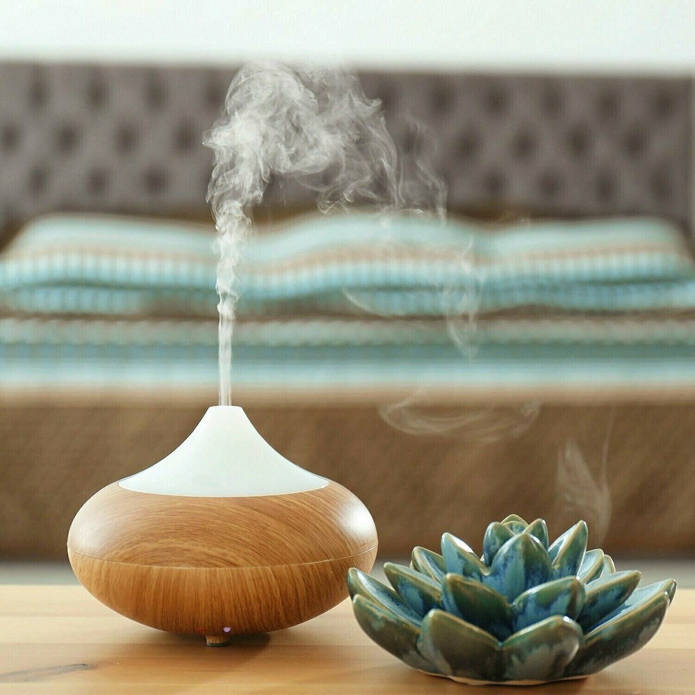 Essential Oil Aromatherapy Diffuser and Humidifier w/ Soft Light - Oak, Small