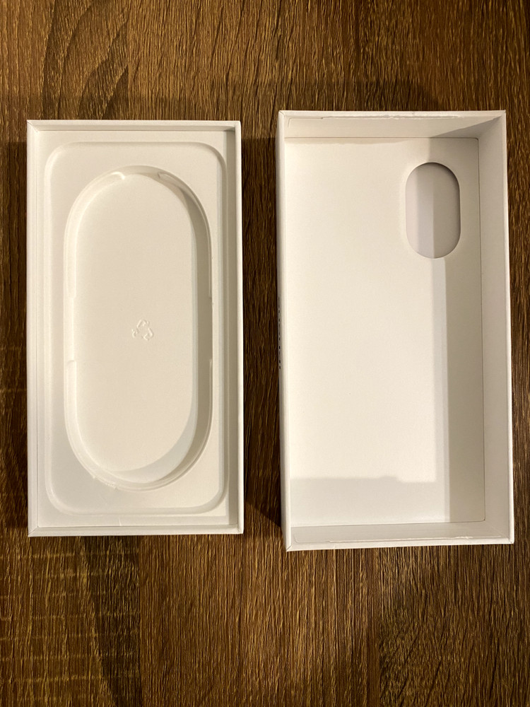 Apple iPhone 16 Empty Box ONLY
