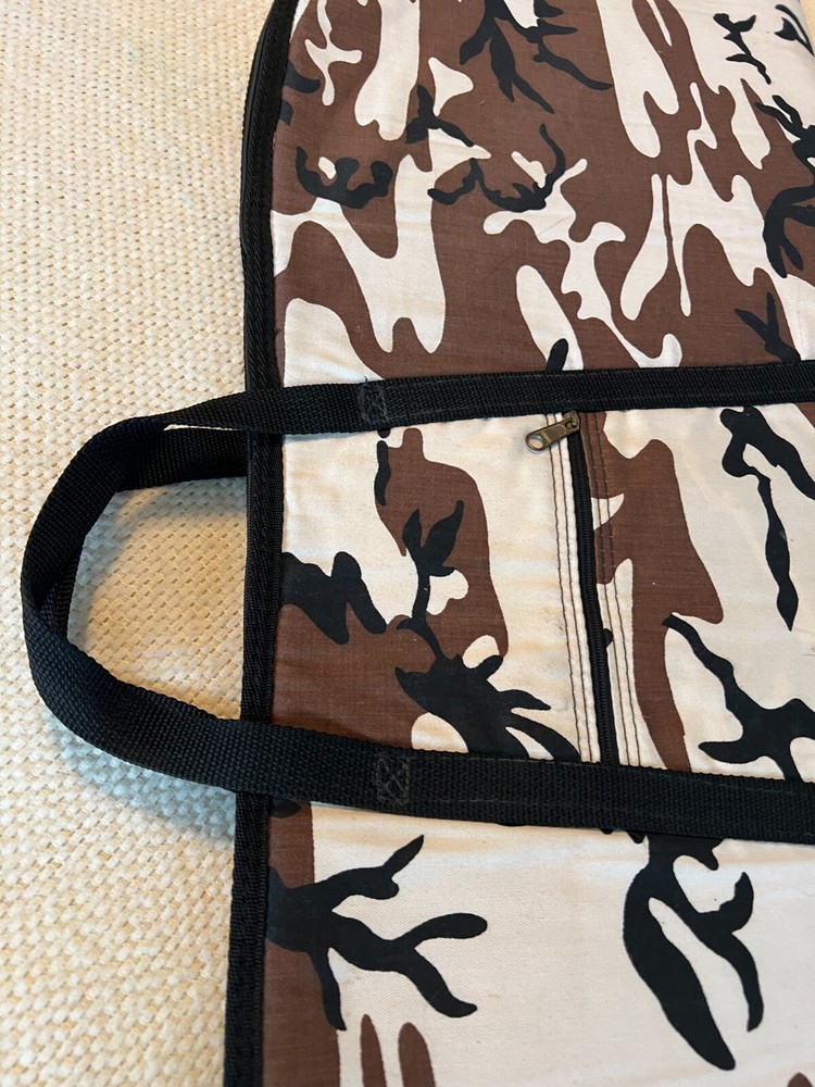 Black Sheep 748 Soft Bow Case