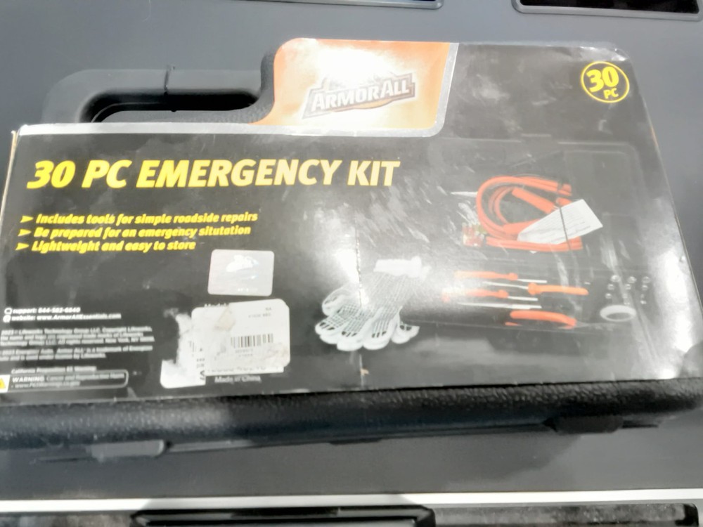 ArmourAll 30 PC Emergency Kit New Unopened