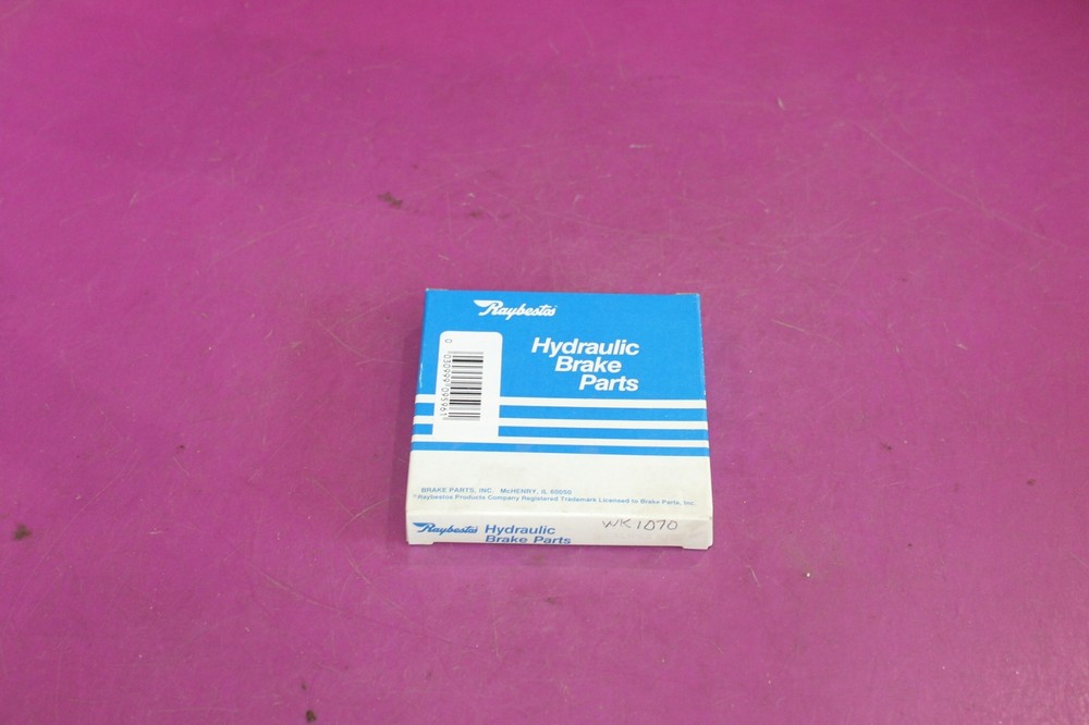 Raybestos Caliper Kit. Part WK1070. See pic.