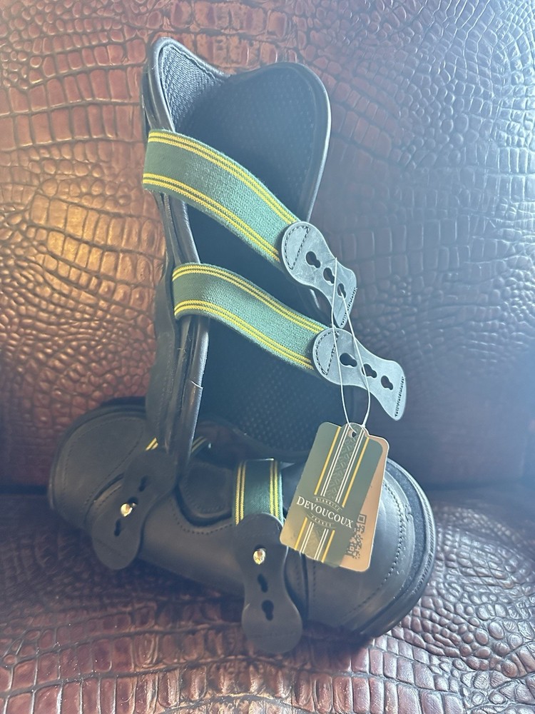New Devoucoux Black Size medium My boot Tendon Boots
