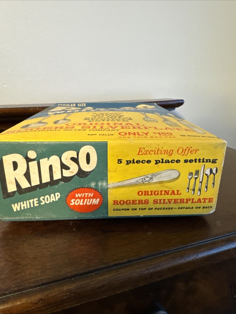 RINSO (FULL) WHITE SOAP DETERGENT VINTAGE BOX, ROGERS SILVER OFFER