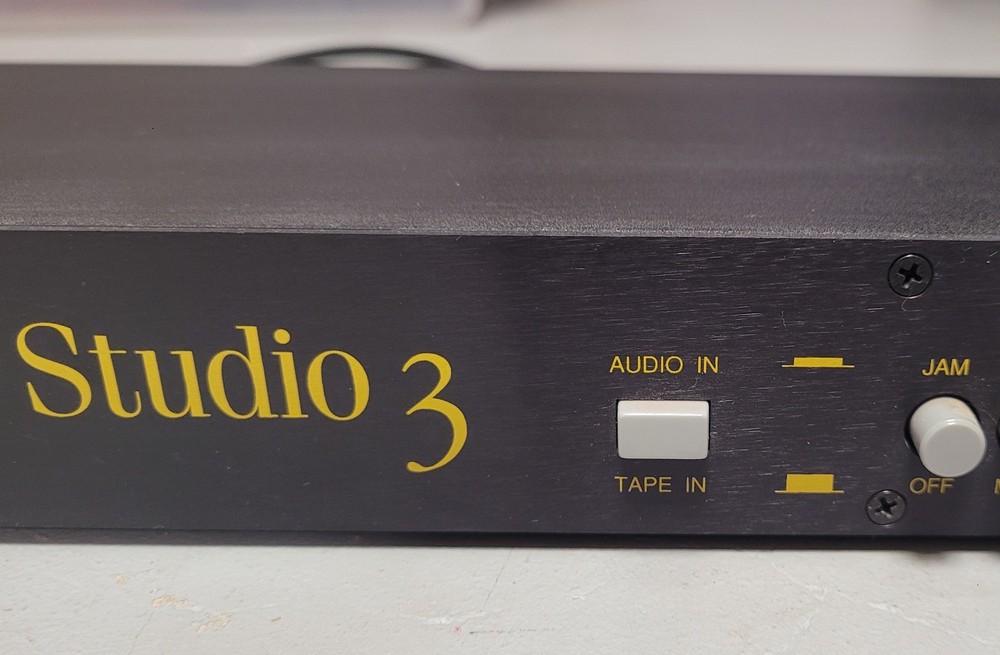 Opcode Studio 3 Rack Mount Interface & Synchronizer Powers On For Parts/Untested