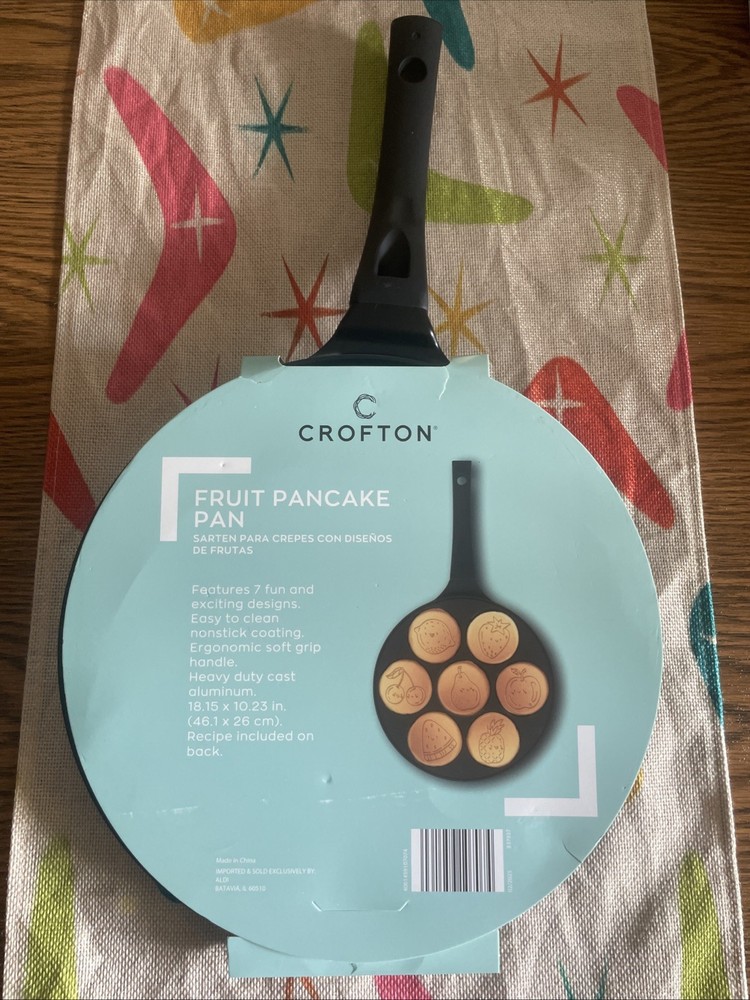 NWT Crofton Non-Stick Silver Dollar Pancake Pan - Fruit Theme