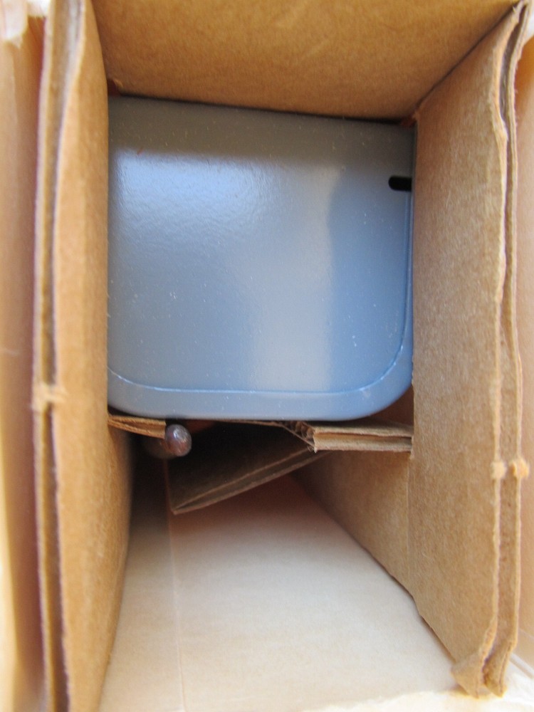 NEW Johnson Controls A19AAB-18 Temperature Control