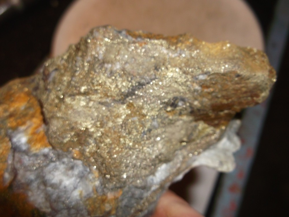 Gold, silver, copper, 187 grams samples ,ore high grade .
