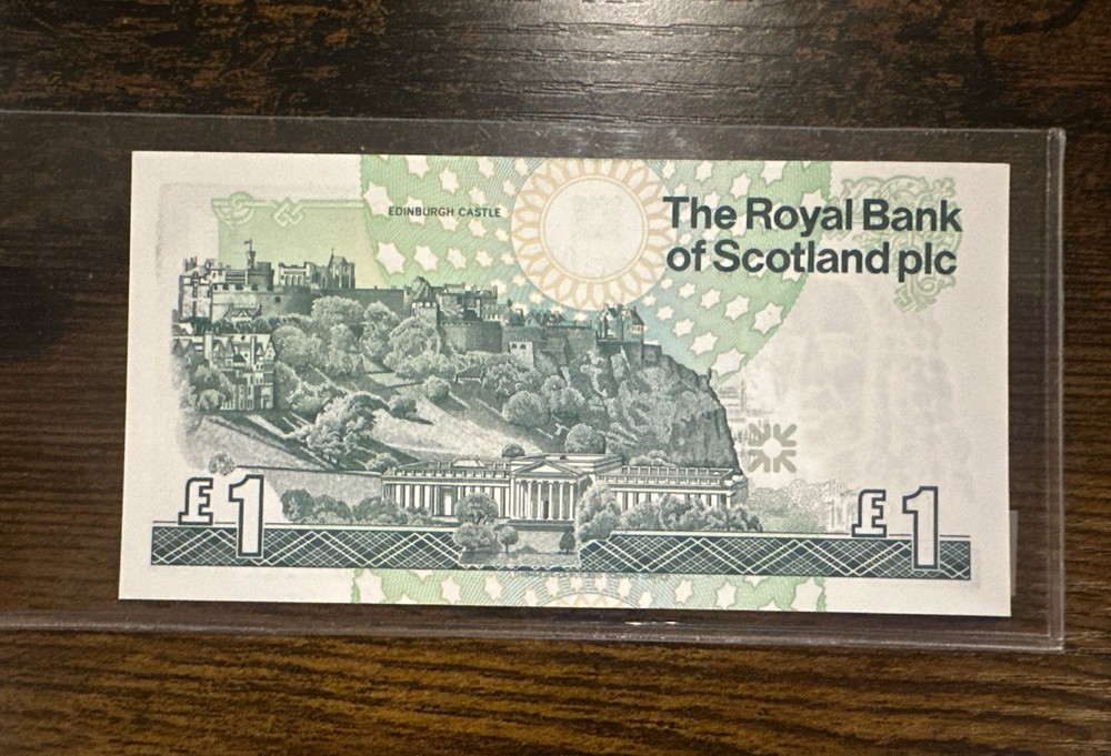Scotland 1 Pound 1999 Note UNC Uncirculated Pristine