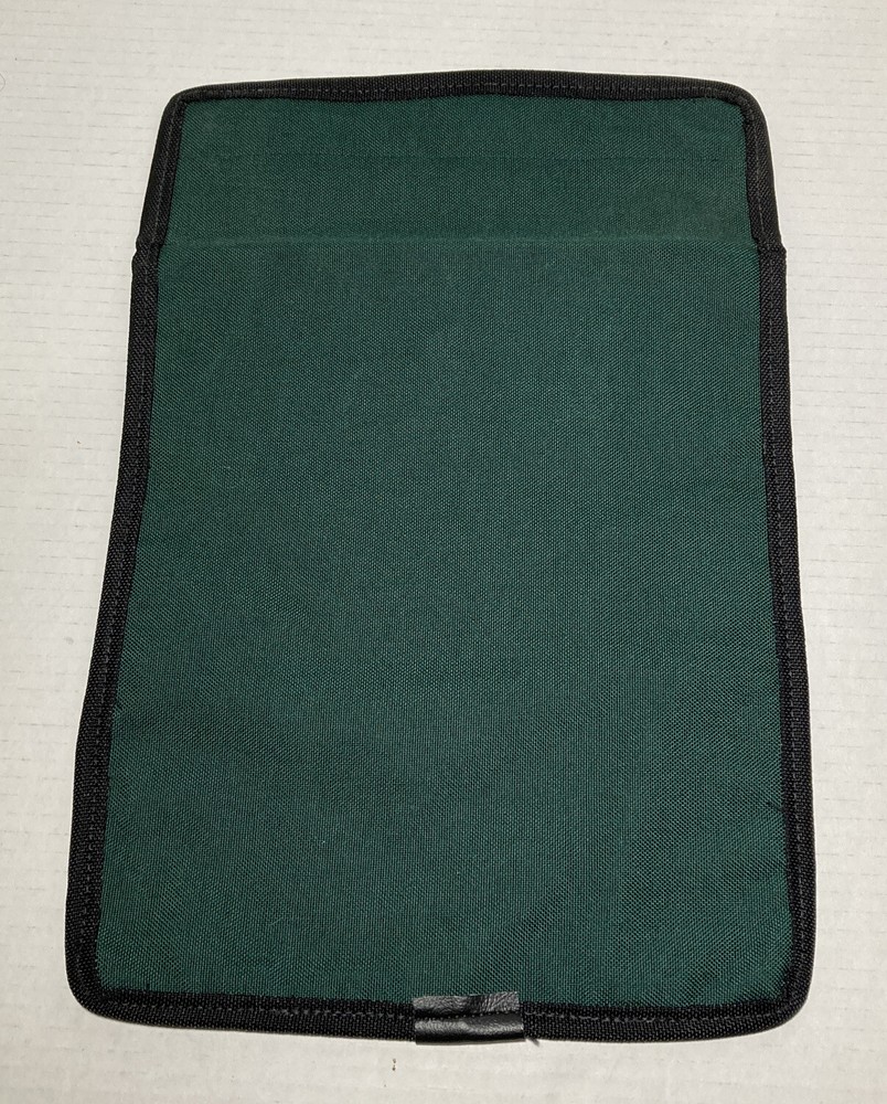 LL Bean Traveler Book Electronic Protector Case Bag Green