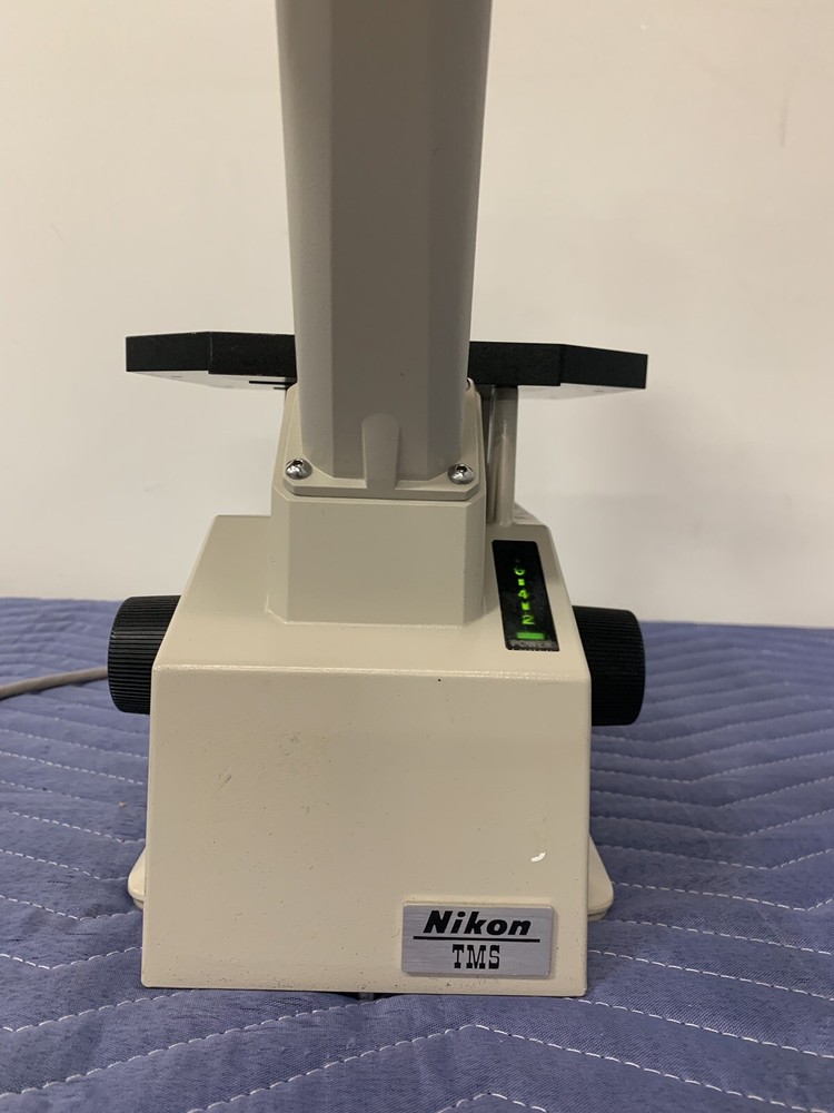 Nikon TMS Microscope