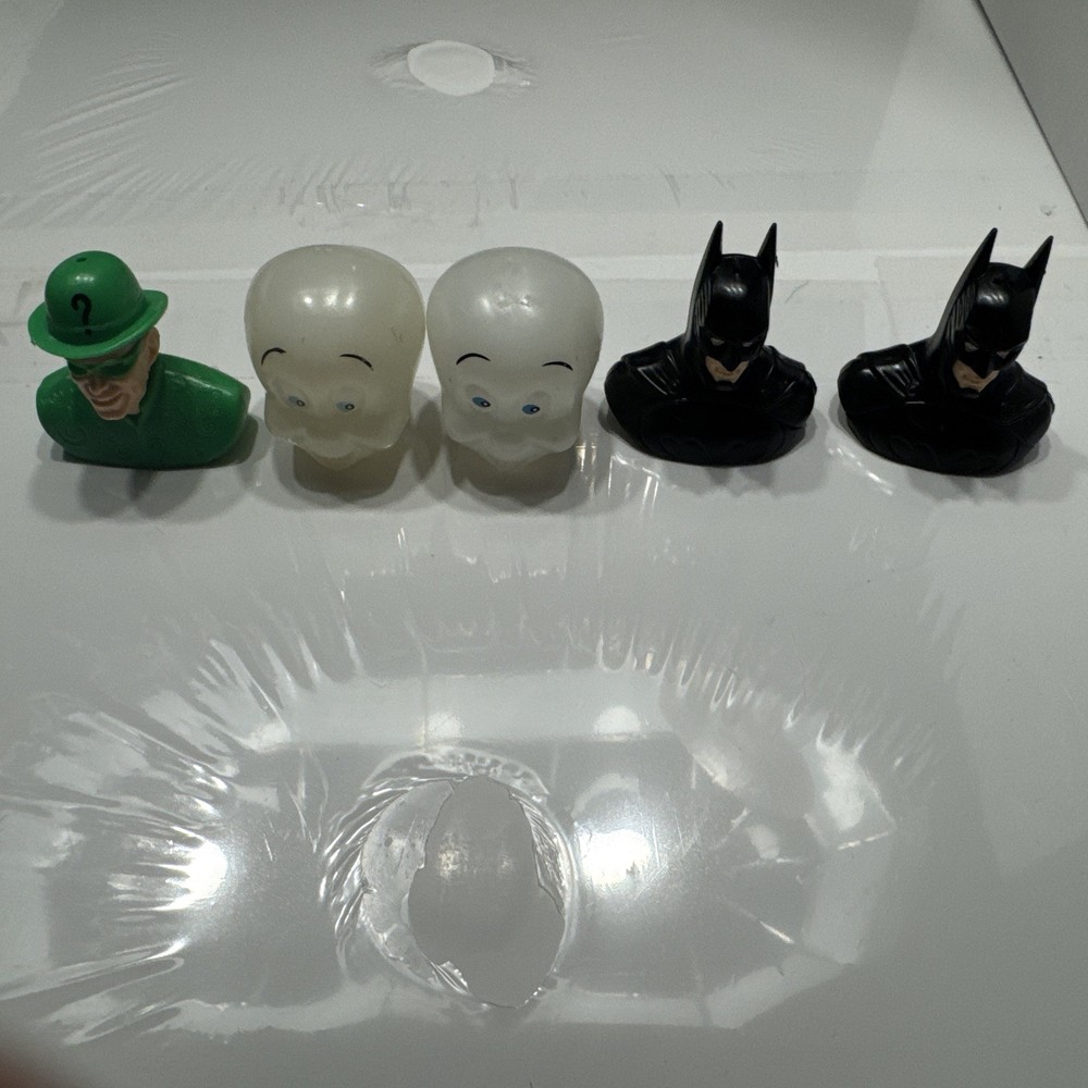 Lot 5 BATMAN Vintage Candy Head Container Batman Riddler Casper Ghost Bx2