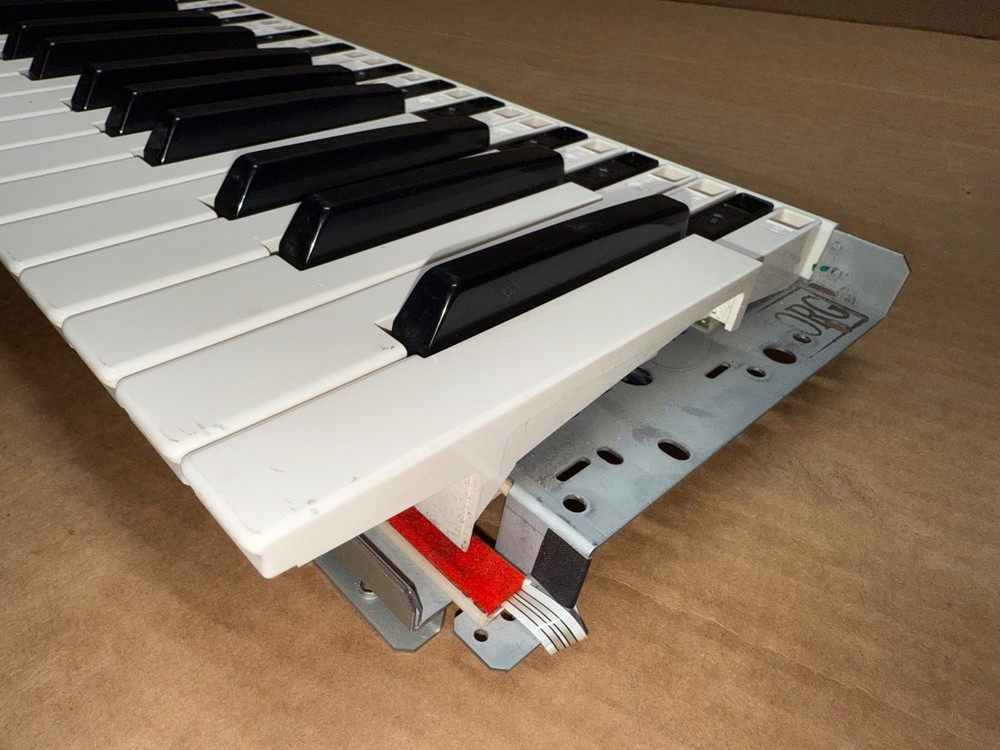 KORG TRINITY PRO KEYBED ASSEMBLY (COMPLETE)