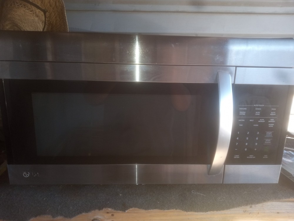 LG microwave