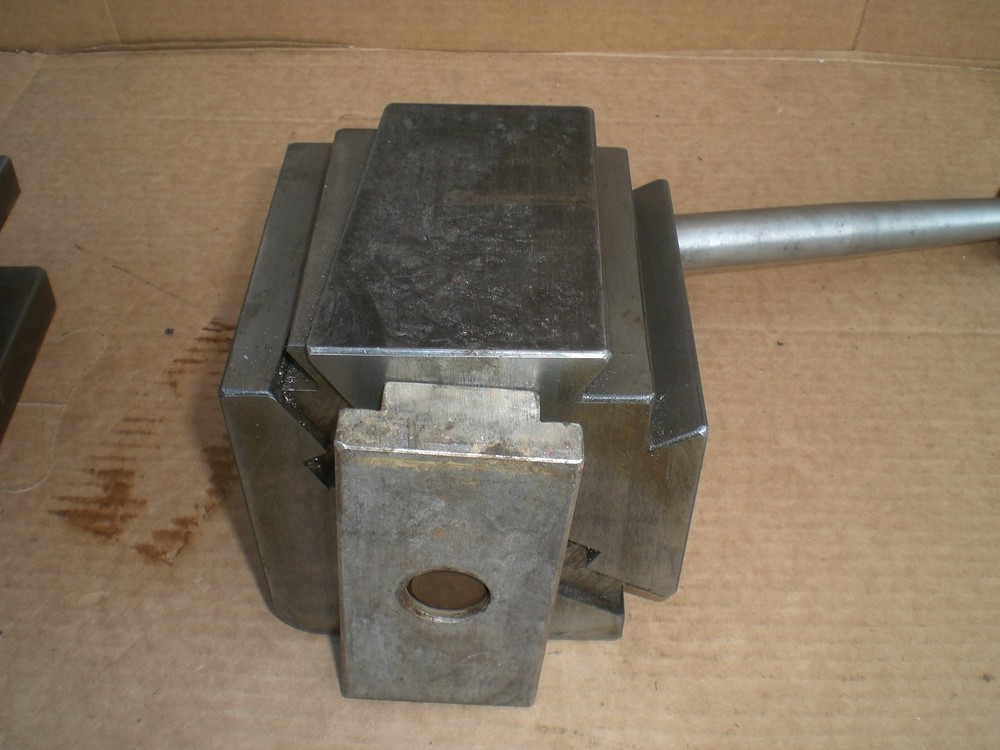 Genuine Aloris DA tool post
