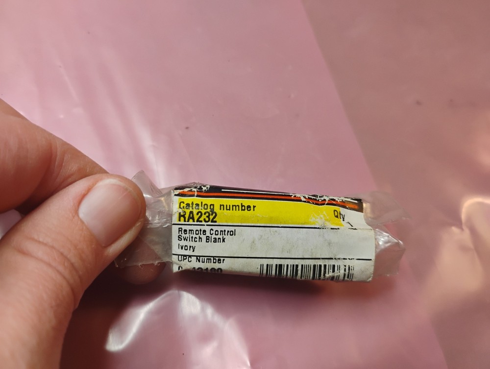 GE Total Lighting Control RA232 Switch Blank ivory - Fast Ship