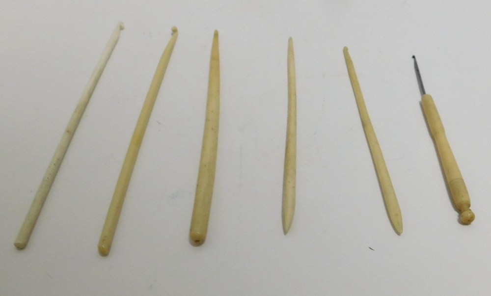 6 Vintage Bovine Bone Crochet Hooks Mixed Sizes