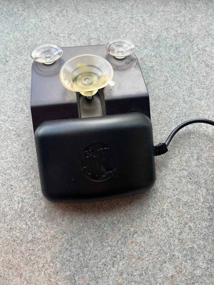 Garmin GPS Antenna And Dock