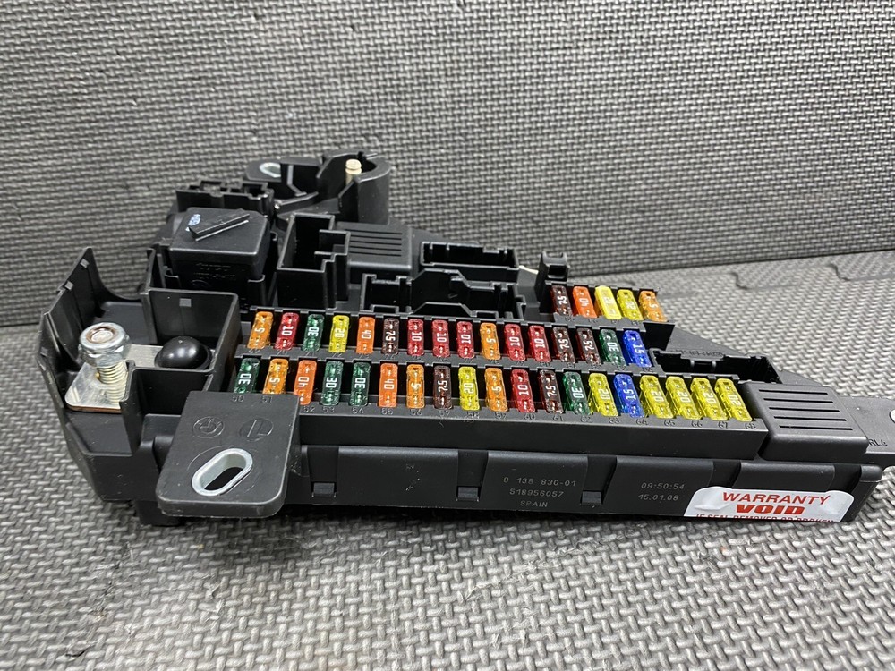 OEM BMW 650 E63 E64 Rear Fuse Box Power Distribution Module 9138830 2004-2010